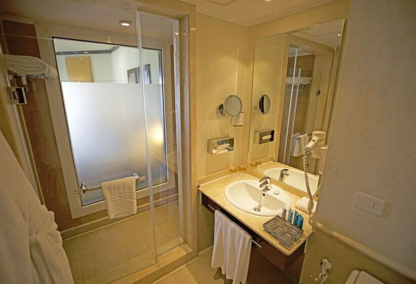 اتاق لوکس, Sunrise Montemare Resort Grand Select