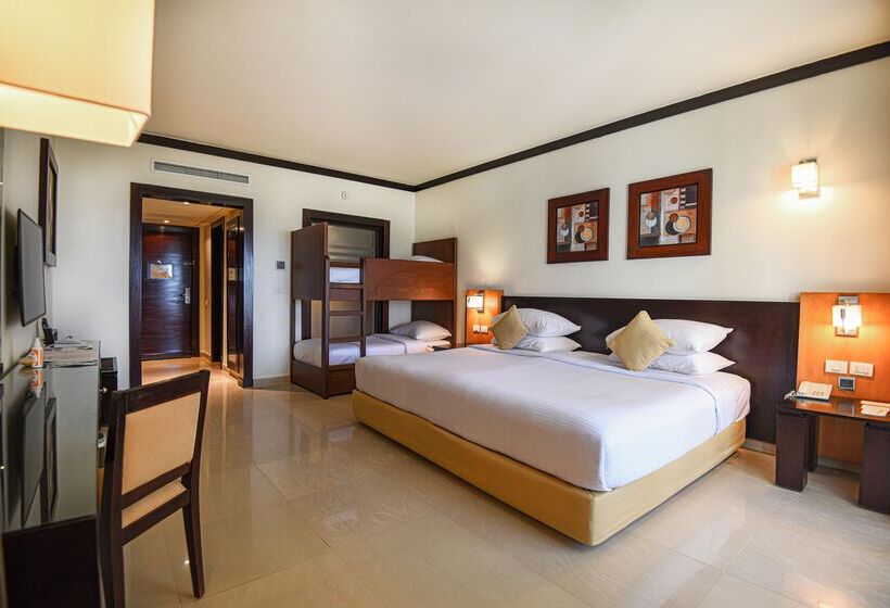 اتاق خانوادگی با تختخواب سفری, Sunrise Montemare Resort Grand Select