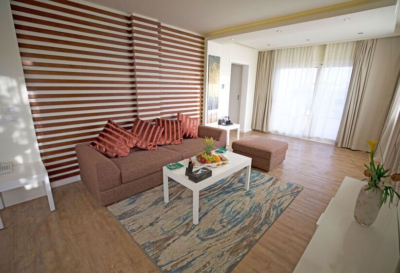 سوییت لوکس, Sunrise Montemare Resort Grand Select
