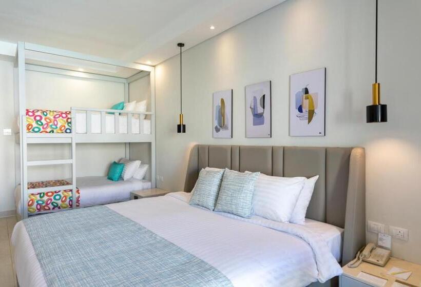 اتاق خانوادگی با تختخواب سفری, Sunrise Montemare Resort Grand Select