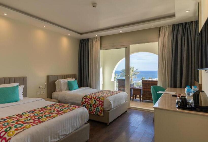 سوییت خانوادگی, Sunrise Montemare Resort Grand Select