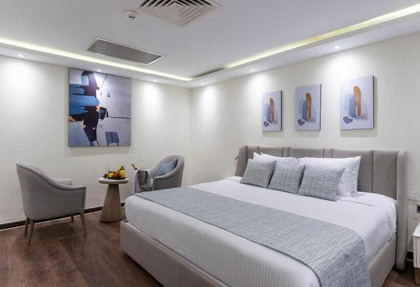 سوئیت کلاب, Sunrise Montemare Resort Grand Select