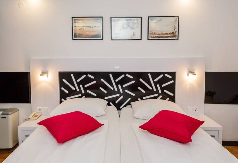 اتاق استاندارد, Sveti Kriz