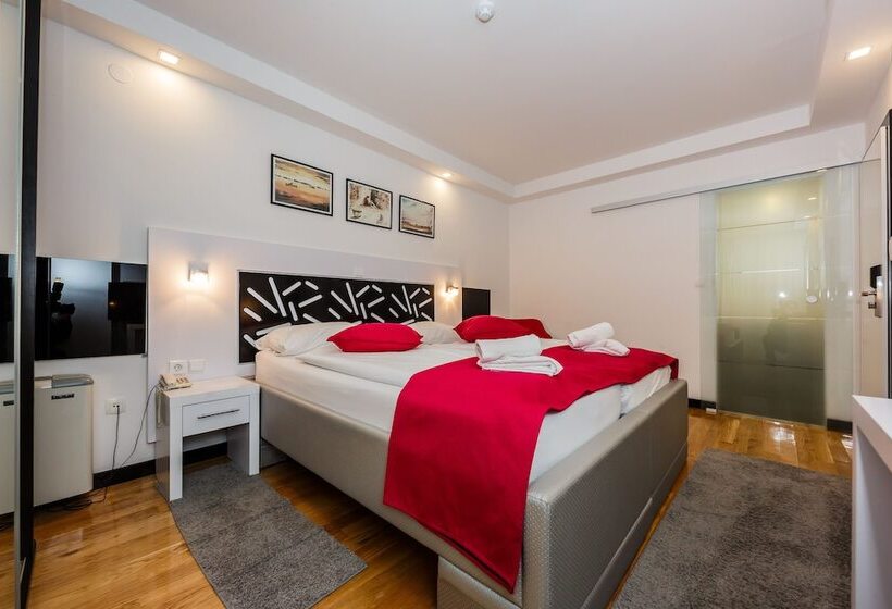 اتاق استاندارد, Sveti Kriz