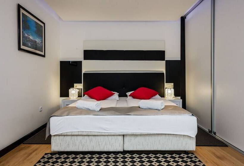 اتاق استاندارد, Sveti Kriz