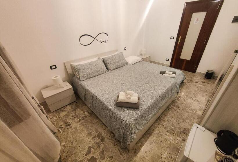 Standard room with outdoor bath, Villa Turicchio