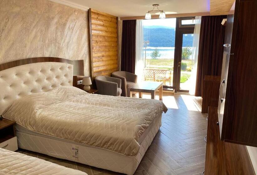 חדר סטנדרט לשלושה, къщи за гости комплекс оазис