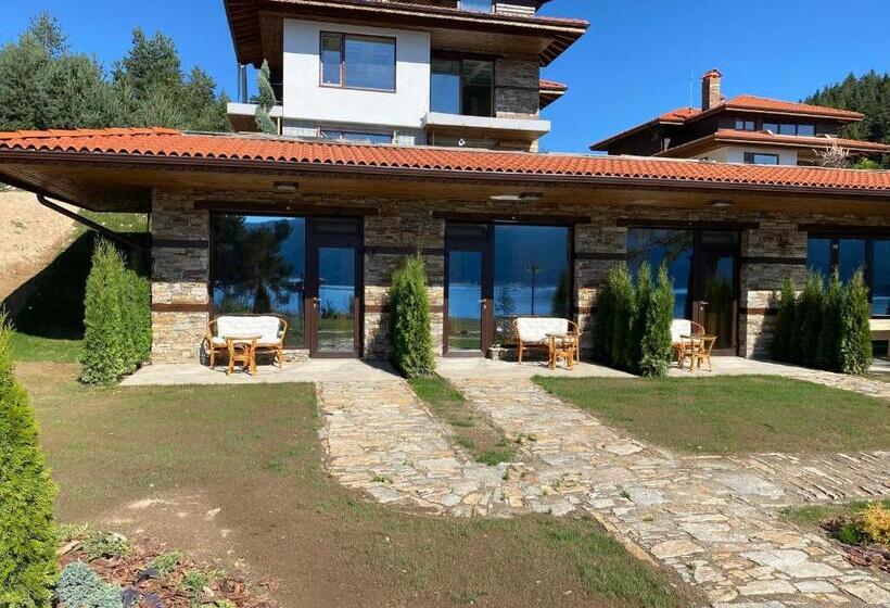 חדר סטנדרט לשלושה, къщи за гости комплекс оазис