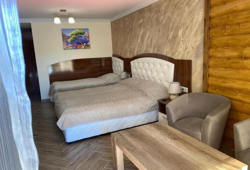 חדר סטנדרט לשלושה, къщи за гости комплекс оазис