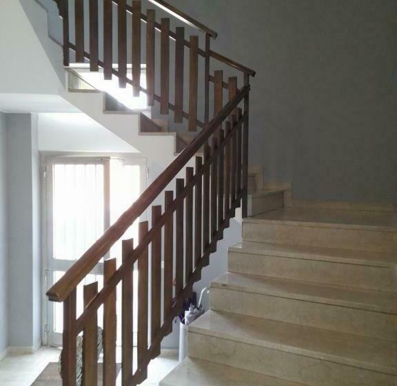 חדר סטנדרט לשלושה עם מרפסת, Cristel Malpensa Room