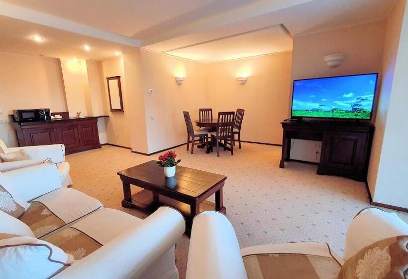 景色の見える一ベッドルームアパートメント, Apartament 2706 Alpin Resort, Etaj 7, Poiana Brașov