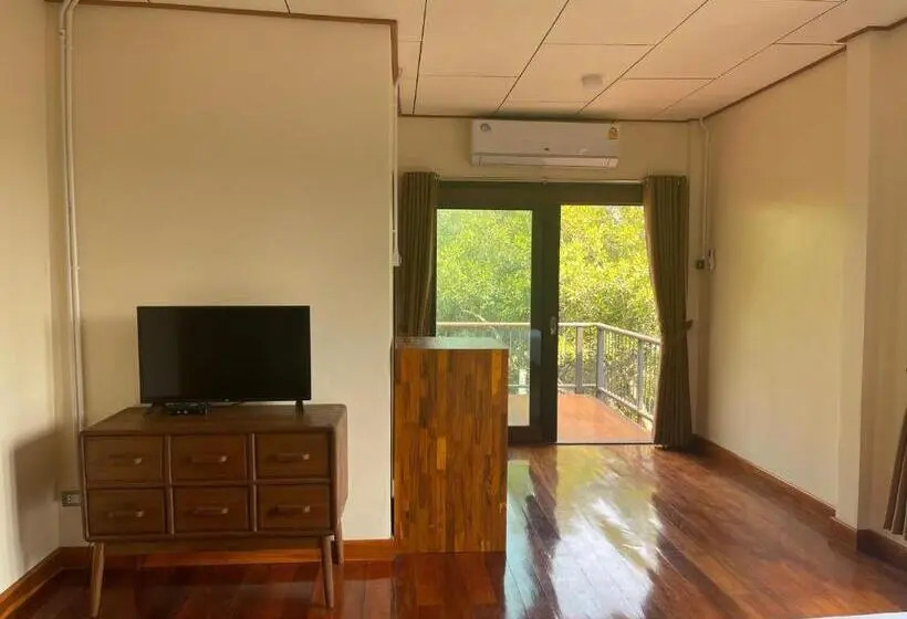Standard-huone King-vuode, Banmai87 Guest House บ้านไม้87 เกสต์เฮ้าส์