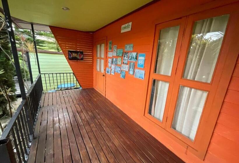 جناح جونيور, ภูน้ำทิพย์ รีสอร์ท