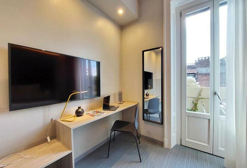 اتاق استاندارد, Vico Fashion District