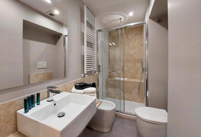 Comfort room with balcony, Vico Fashion District