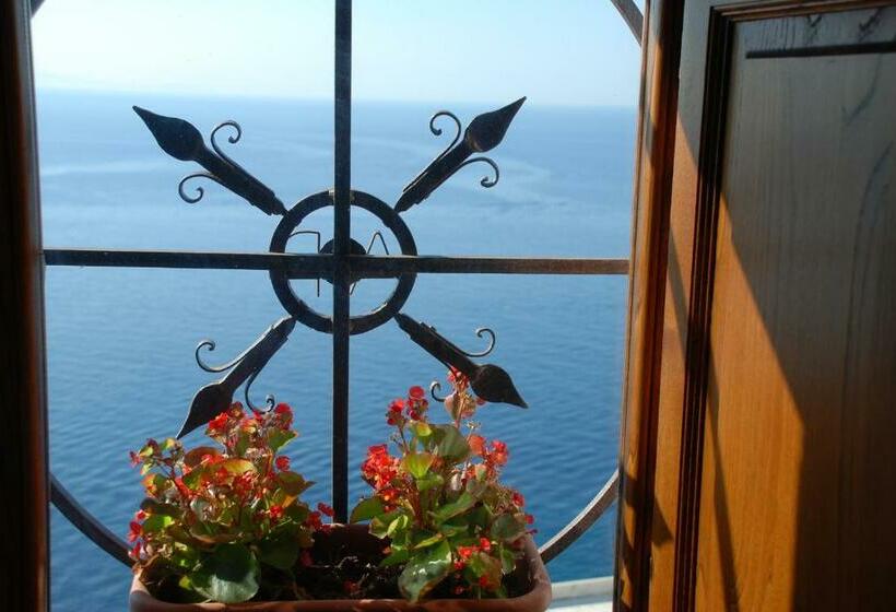 اتاق استاندارد با چشم‌انداز دریا, L Antica Casa A Beautiful View