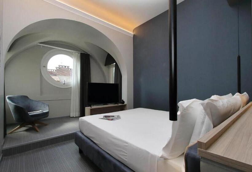 اتاق راحتی, Vico Fashion District