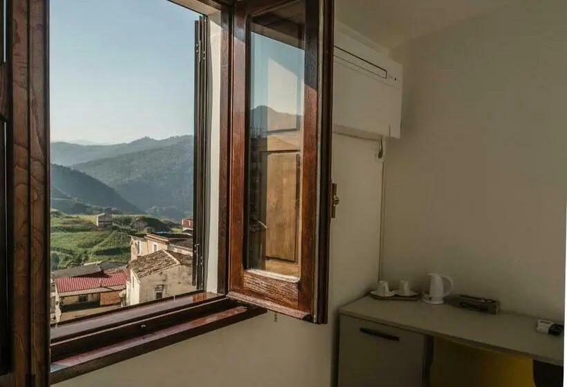 スタンダードルーム, B&b Palazzo Policastri
