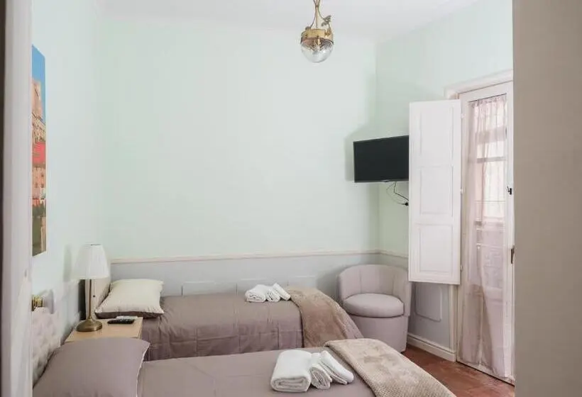 スタンダード４人部屋, B&b Palazzo Policastri