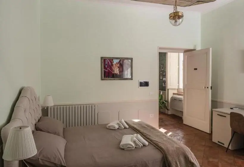 スタンダード４人部屋, B&b Palazzo Policastri