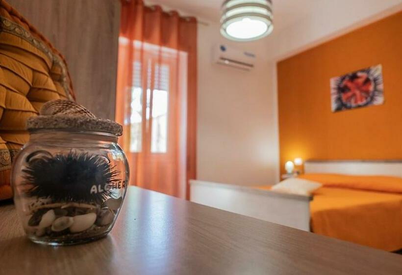 标准间带阳台, Boss Guest House