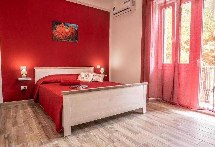 标准间带阳台, Boss Guest House