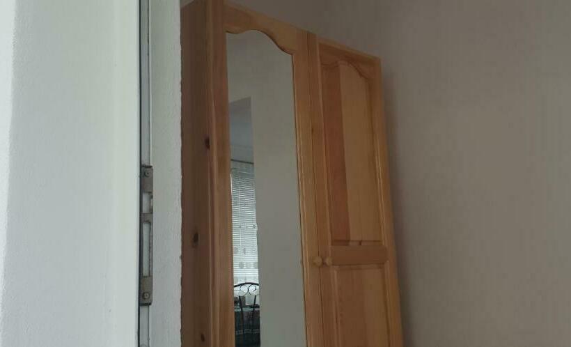 חדר סטנדרט לשלושה, свети никола