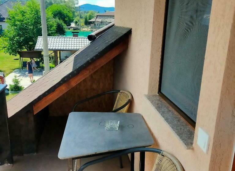 标准间, Casa Luna