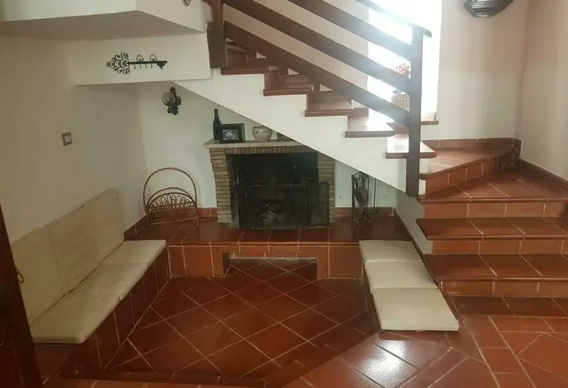 اتاق لوکس, La Casa Blanca