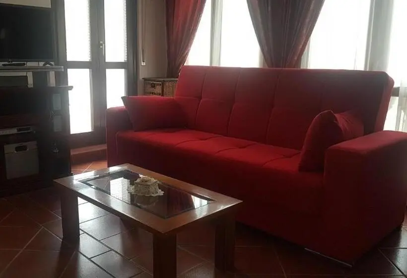 آپارتمان 1 خوابه با تراس, La Casa Blanca