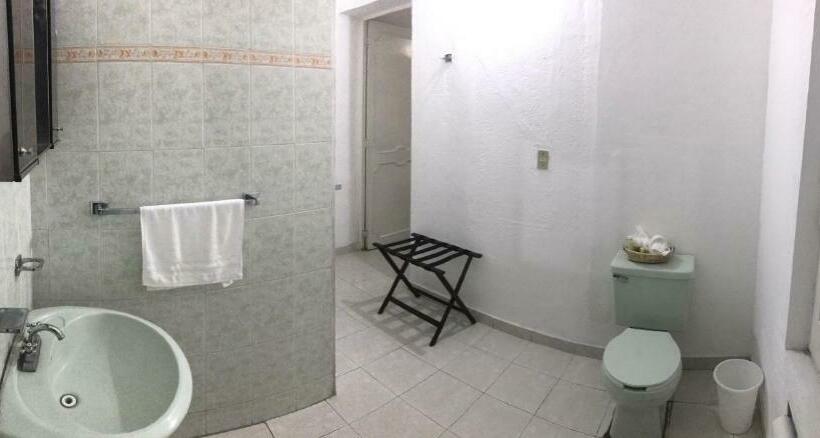 Standard Room 2 Double Beds