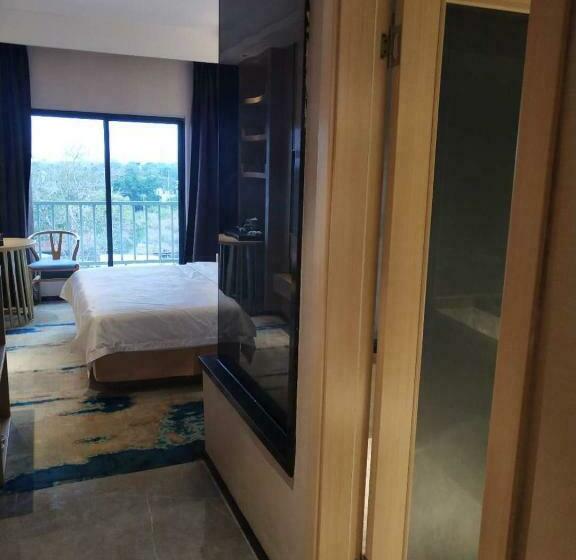 اتاق استاندارد با تخت بزرگ, 皇家一号度假村 Tourist Garden