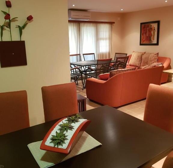 带3个卧室的公寓, Ocean View Villas Unit G02