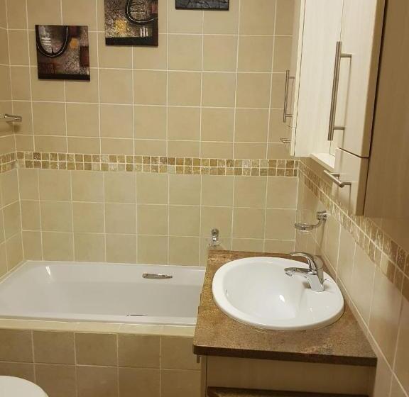 带3个卧室的公寓, Ocean View Villas Unit G02