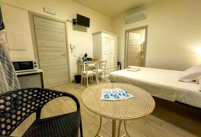 اتاق لوکس, Sg Rooms   Casa Laura
