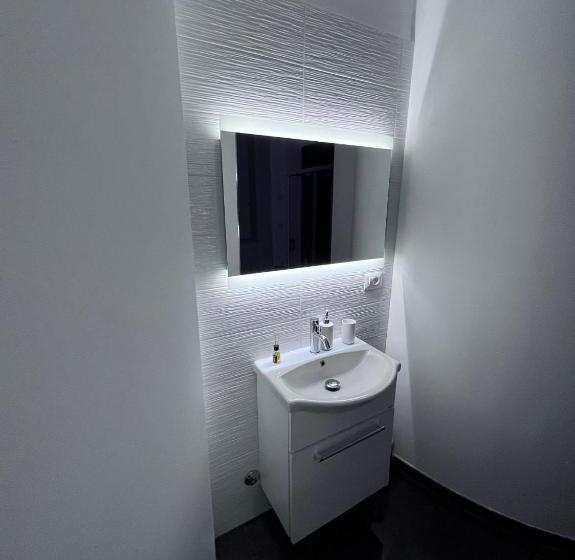 اتاق لوکس, Dimora Al Centro