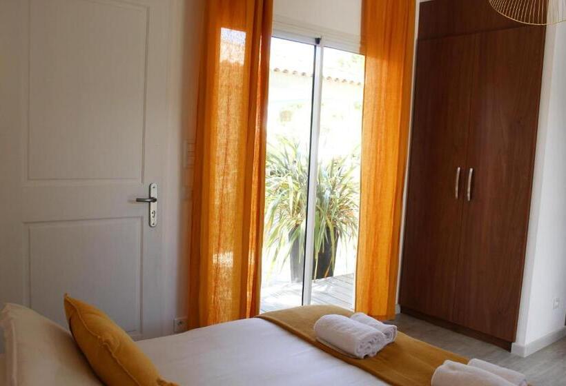 غرفة قياسية, Les Suites D Agosta