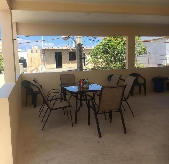 キングサイズベッドのデラックススイート, Villas Chukum