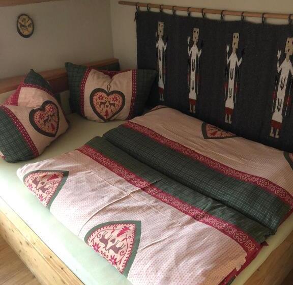 آپارتمان 2 خوابه, Hocheckhuette On Top Of The Kitzbuehel Hahnenkamm Mountain