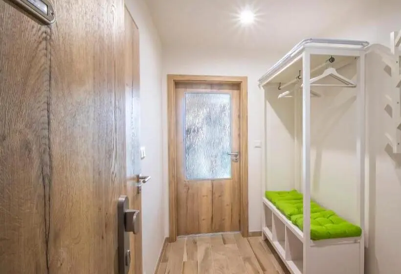 Standard-studio, Aparthotel Klínovec Views