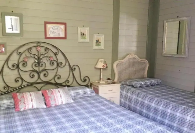スタンダードトリプルルーム, B&b Rossociliegia