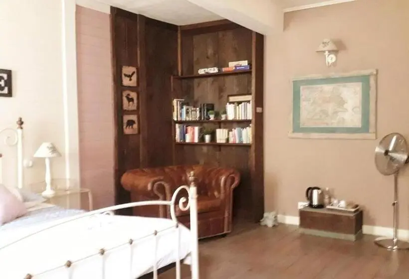 デラックスルーム, B&b Rossociliegia