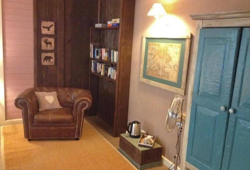 غرفة ديلوكس, B&b Rossociliegia