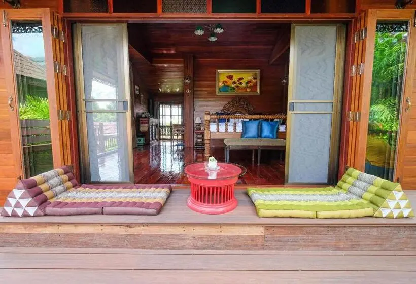 キングサイズベッドのスーペリアルーム, Rommai Villa Chiang Rai