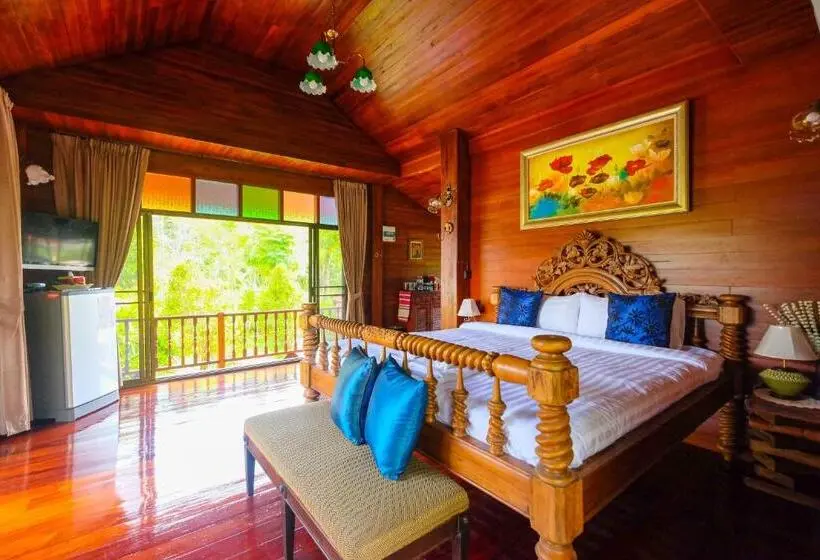 キングサイズベッドのスーペリアルーム, Rommai Villa Chiang Rai
