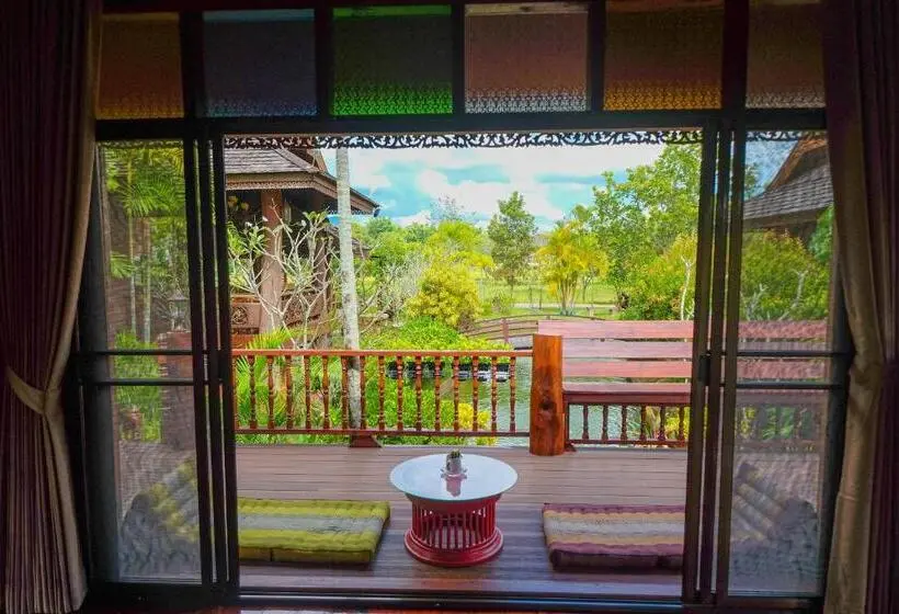 キングサイズベッドのスーペリアルーム, Rommai Villa Chiang Rai