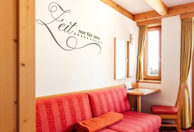 Perhehuone, Pension Wiesenrain