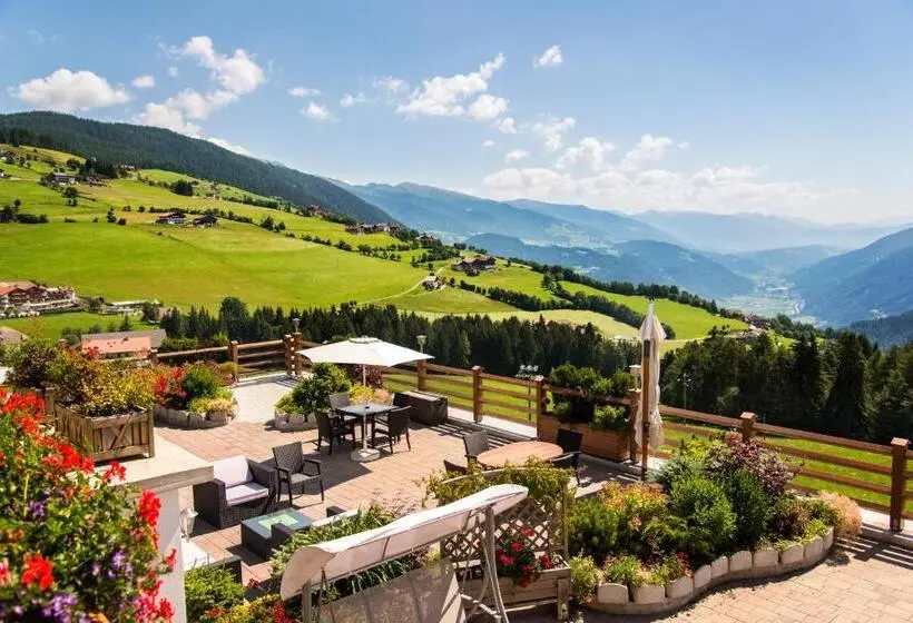 Perhesviitti, Pension Wiesenrain
