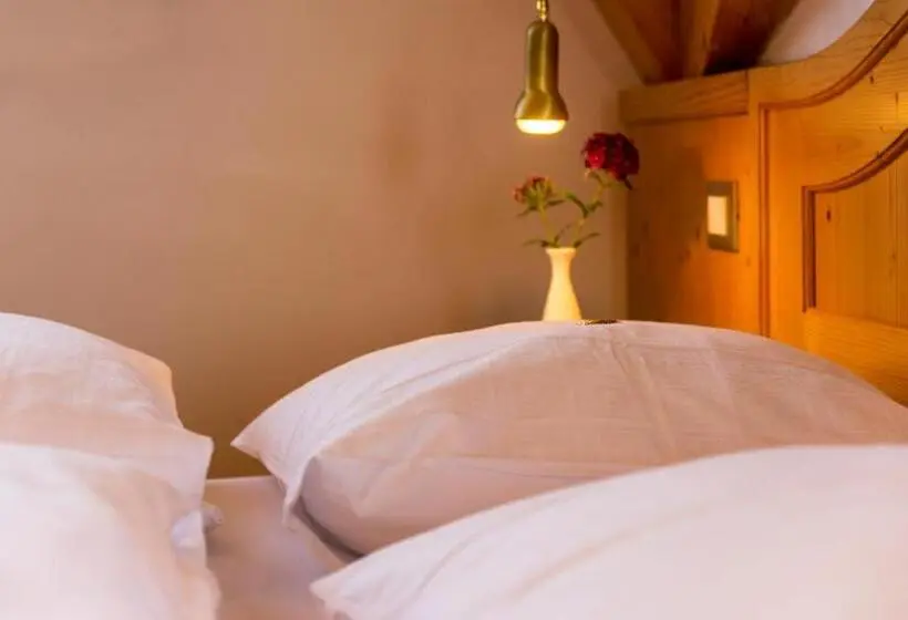 Perhesviitti, Pension Wiesenrain