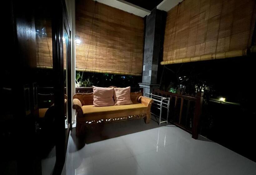 Studio Standard cu Vedere la Piscină, Sukun Babonsay Villas